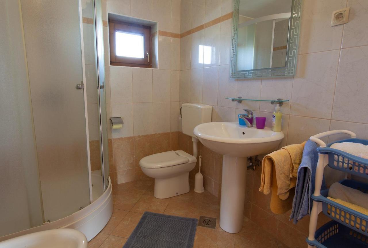 Apartman Vjekoslav Krk Town Eksteriør billede